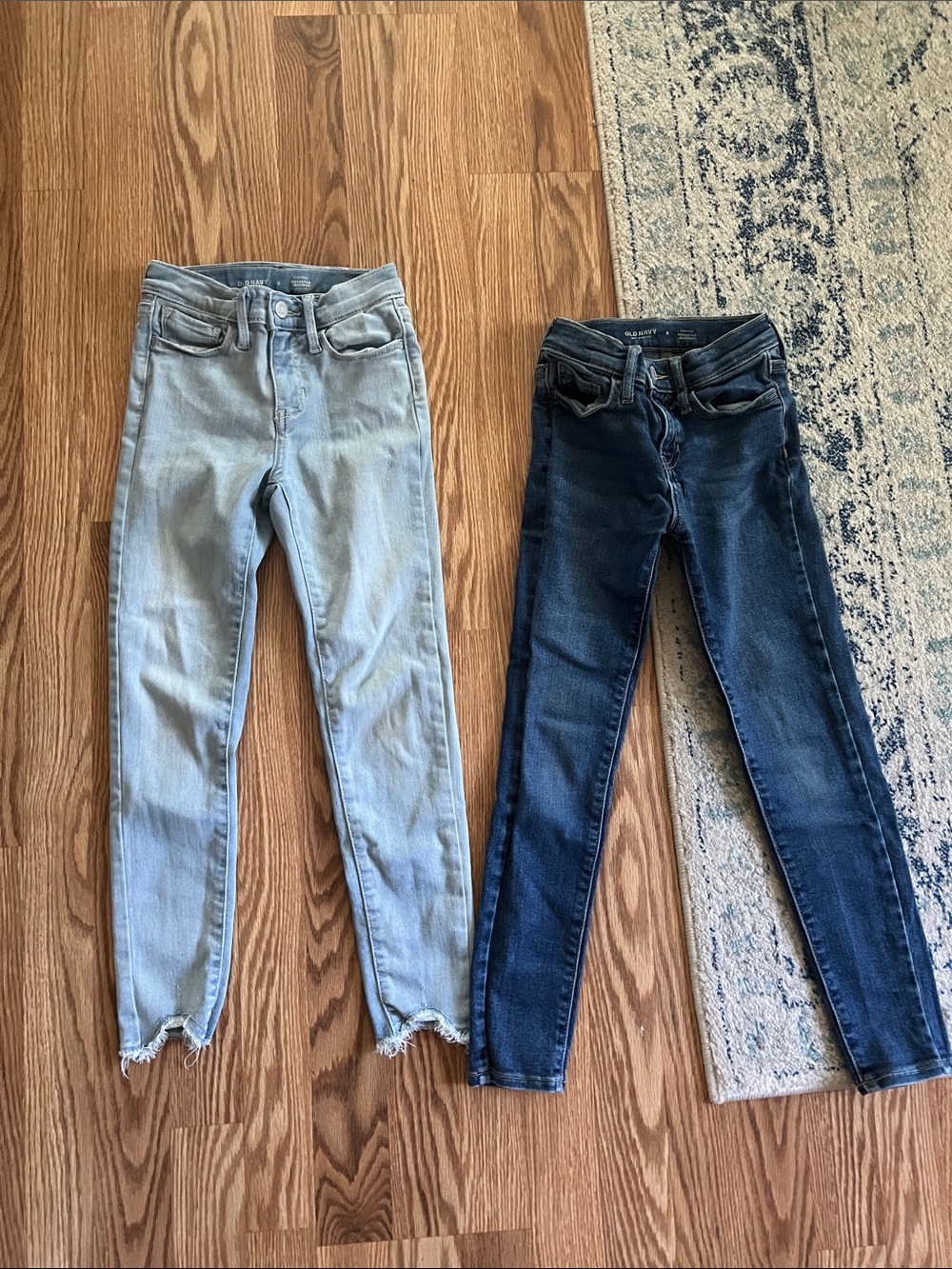 Bundle of 2 Old Navy Rock Star Jeggings